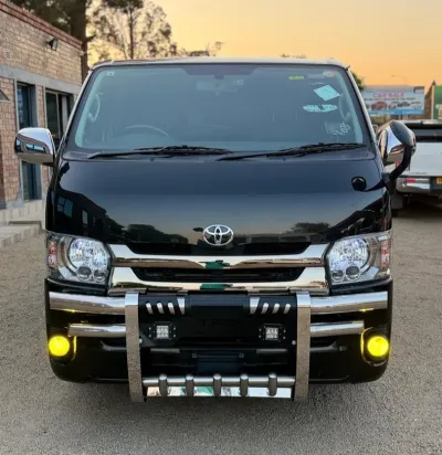 2017 Toyota Hiace Super GL 3.0L Turbo Diesel Automatic