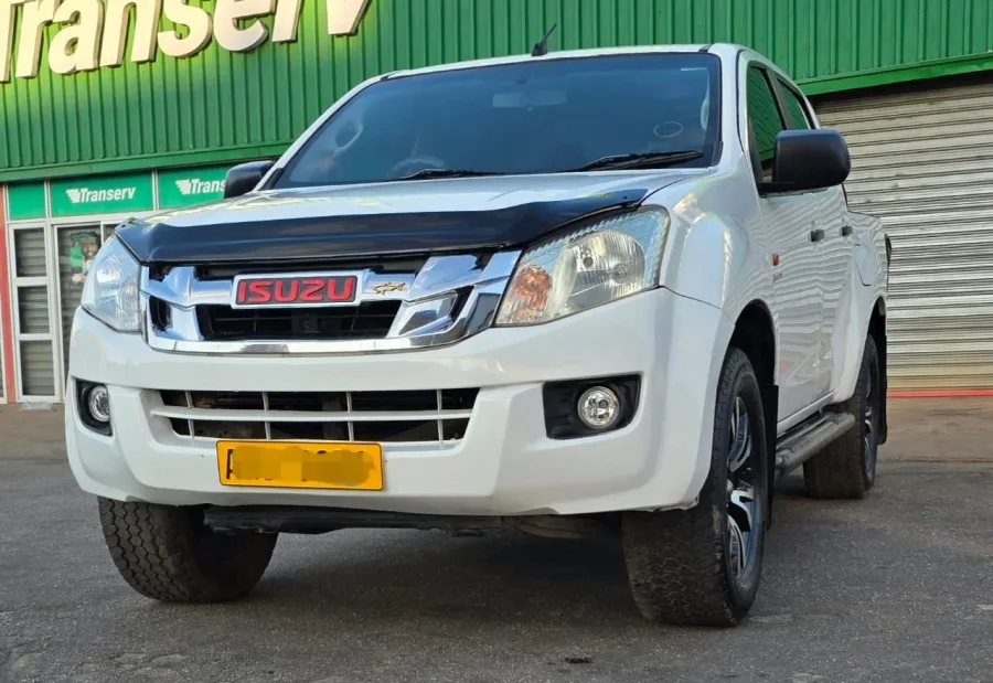 2016 Isuzu KB250 X-Rider Double Cab 2.5 Diesel Manual