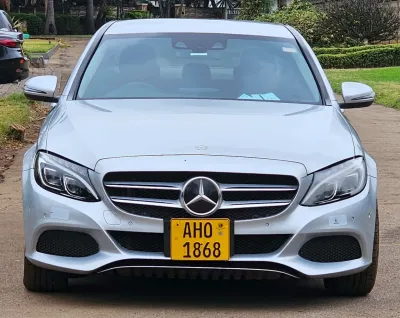 2017 Mercedes-Benz C-Class C200 W205 2.0 Turbo Automatic