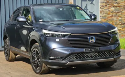 2023 Honda Vezel Hybrid 1.5L Automatic SUV – USD 34,000