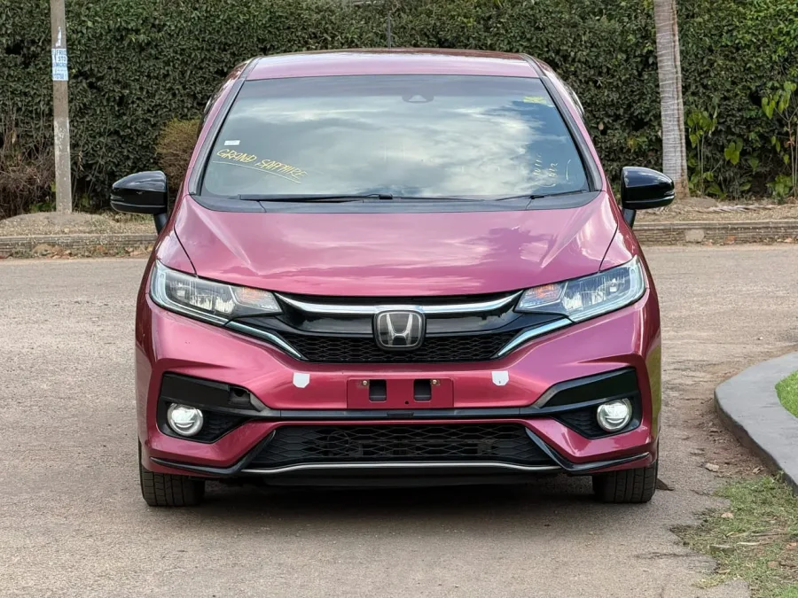 2017 Honda Fit Hybrid 1.5L Automatic – 78,000km