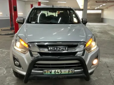 2018 Isuzu D-Max KB300 Automatic Double Cab – Recent Import