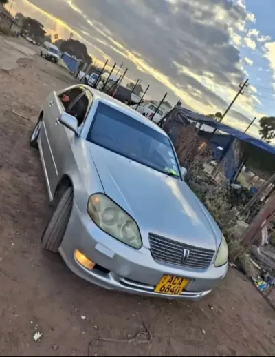 Toyota Grande Mark 2 2000, 210,000 km, Recently Serviced