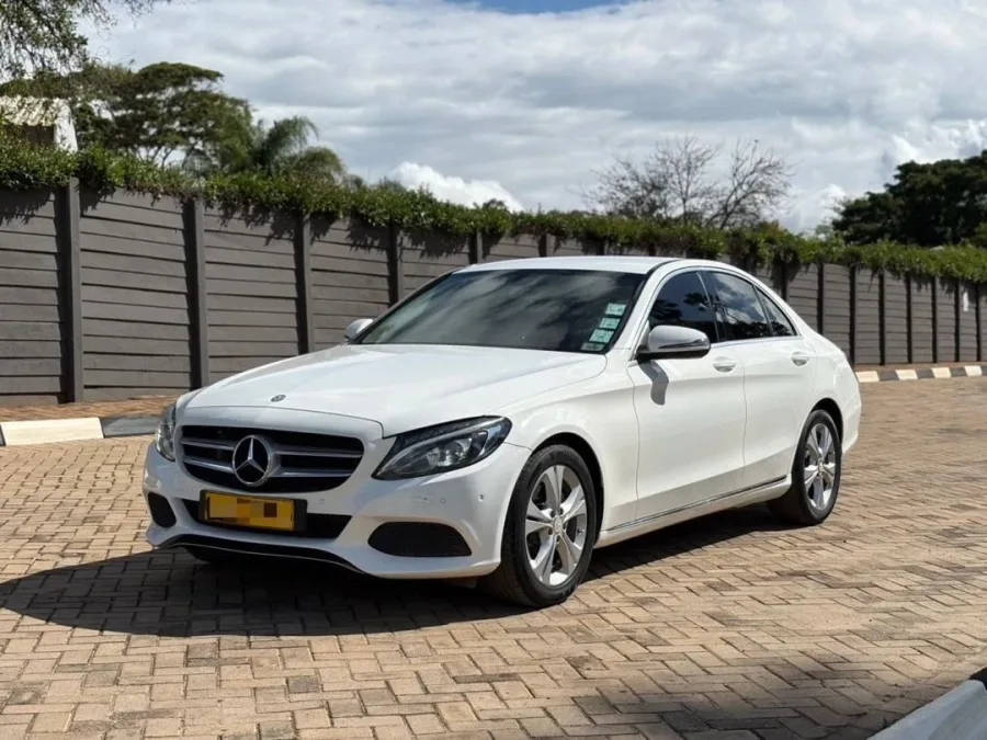 Mercedes-Benz C200 W205, 2016 Model, Mileage @ 138.000km, Automatic, Petrol Engine, Leather Interior, Parking Sensors, Bluetooth Radio, Alloy Wheels