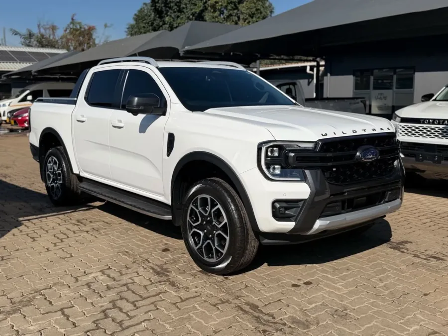 Ford Ranger Wildtrak, 2024 Model, Mileage @ 42,000km, 3.0L V6 Diesel Engine, Auto 4x4, Roller Shutter, Leather Interior, Alloy Wheels, White Colour