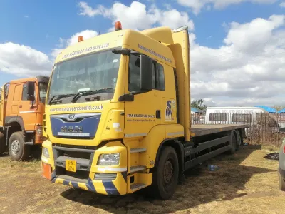 MAN Flatbed Truck, 2014 Model, Mileage @ 667,000km, Diesel Engine, Automatic, Fabric Interior