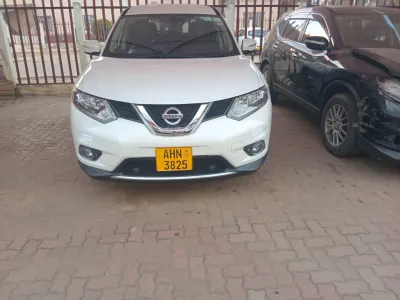 Nissan Xtrail Non-Hybrid, 2016 Model, Mileage @ 103,000km, 2.0L Petrol Engine,Automatic,Alloy Wheels