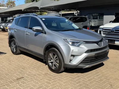 Toyota Rav4, 2018 Model, Mileage @ 86,000km, Petrol Engine, Automatic,Leather Interior,Alloy Wheels 