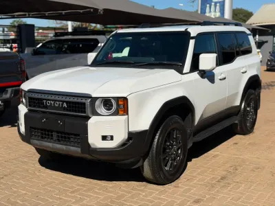 Toyota LandCruiser Prado J250, 2024 Model, Mileage @ 24,000km, Automatic 4x4, Diesel Engine, Sunroof