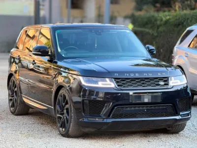 Range Rover Sport HSE, 2017 Model, Mileage @ 43,200km, V6 Diesel Engine, Automatic, Alloy Wheels 