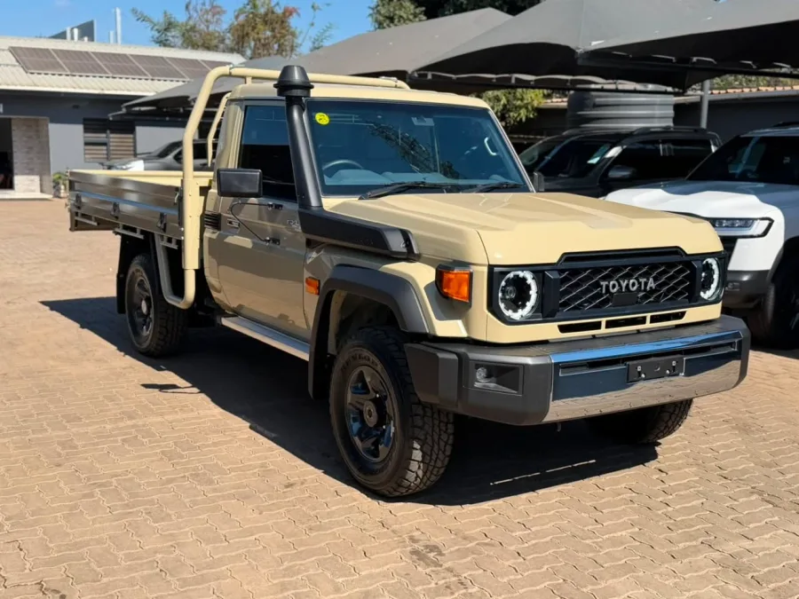 Toyota LandCruiser 79 Series GXL SingleCab, Brand New, 4.5D4D V8 Diesel Engine, Manual 4x4, Snorkel