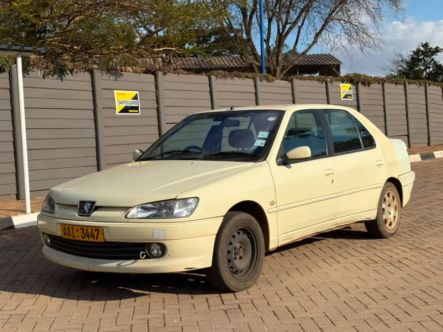 Peugeot 306 Sedan, 2001 Model, Mileage @ 169,000km, 1.5L Petrol Engine, Manual, Neat Fabric Interior