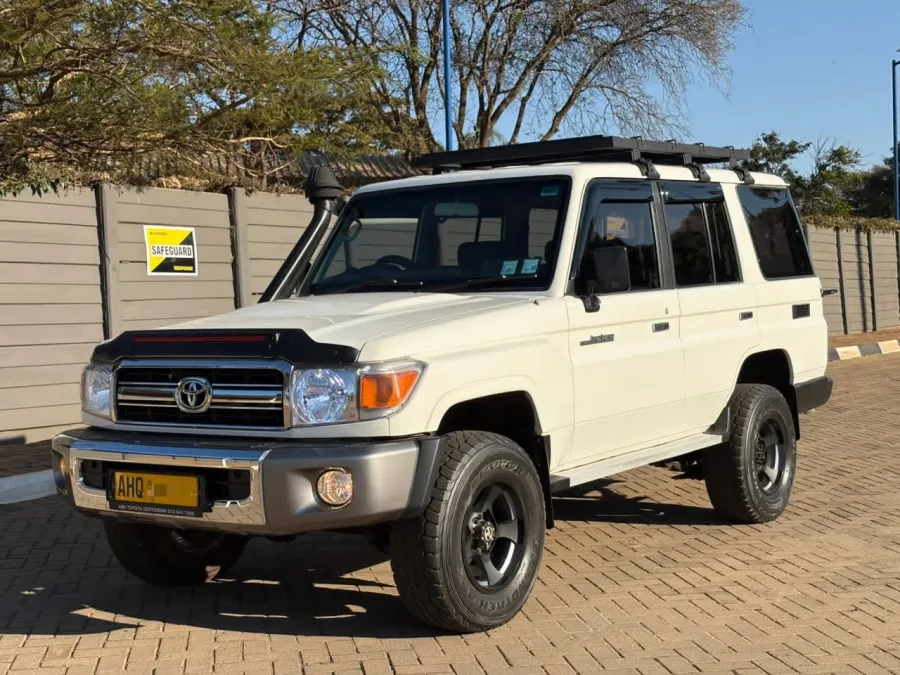 Toyota Land Cruiser 76 Series, 2010 Model, Mileage @ 133,000km, 1HZ 4.2L Diesel Engine, Manual 4x4