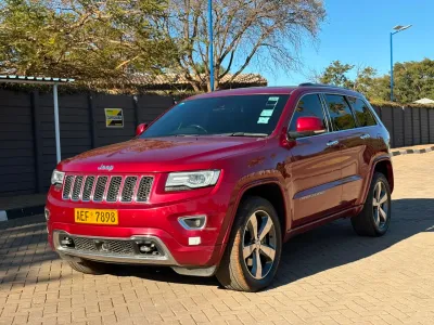 Jeep Grand Cherokee Overland, 2015 Model, Mileage @ 127,000km, 3.0L V6 Diesel Engine, Automatic 4x4 