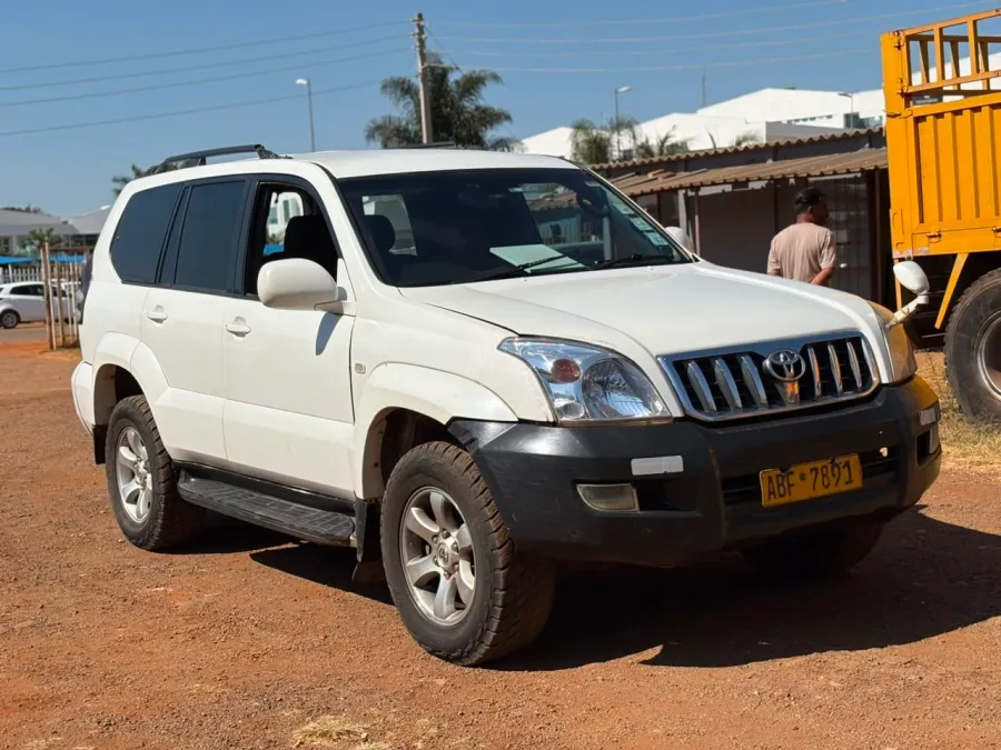 Toyota LandCruiser Prado J120, 2007 Model, Mileage @ 215,000km,1KD 3.0L Diesel Engine,Automatic 4x4