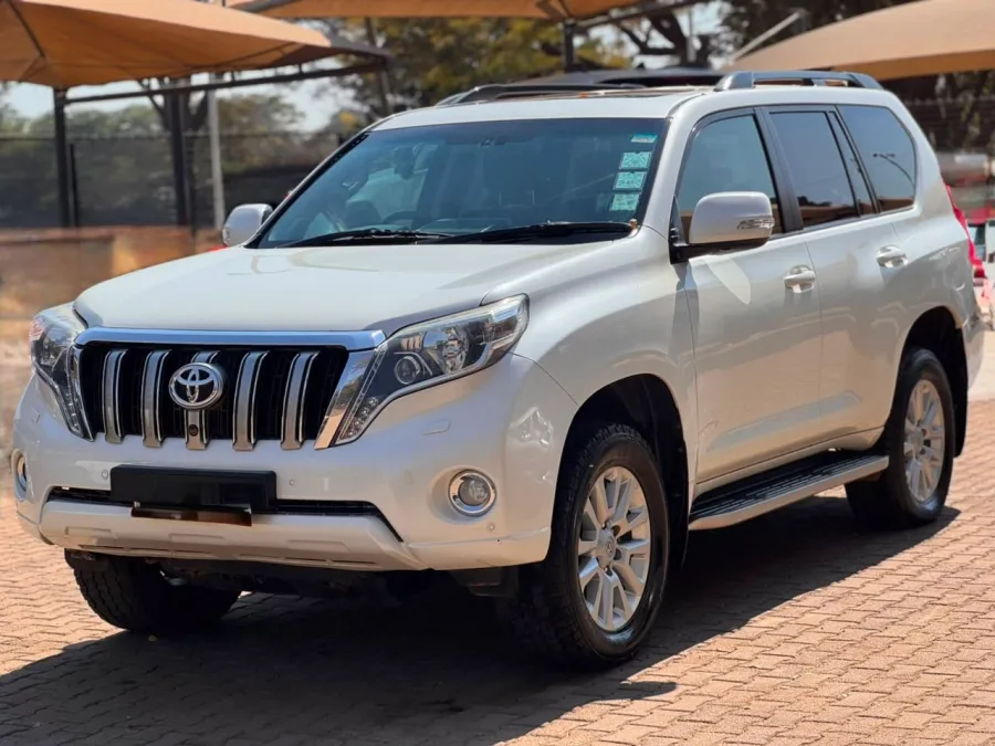 Toyota Land Cruiser Prado VXL, 2015 Model, Mileage @ 172,000km, 1KD 3.0D4D Diesel Engine, Auto 4x4