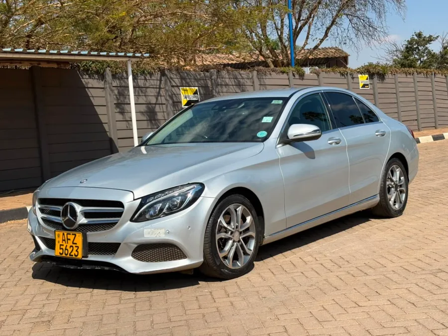 Mercedes-Benz C200 W205, 2015 Model, Mileage @ 180,000km, Automatic, Alloy Wheels, Lane-Assist,Radar