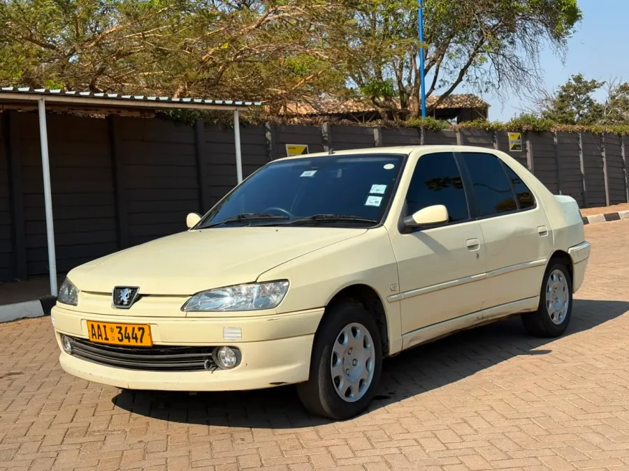 Peugeot 306 Sedan, 2001 Model, Mileage @ 169,000km, 1.5L Petrol Engine, Manual, Neat Fabric Interior
