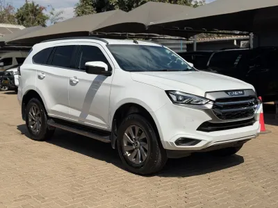 Isuzu MU-X, 2021 Model, Mileage @ 43,000km, 3.0TDi Diesel Engine, Auto,Alloy Wheels,Leather Interior