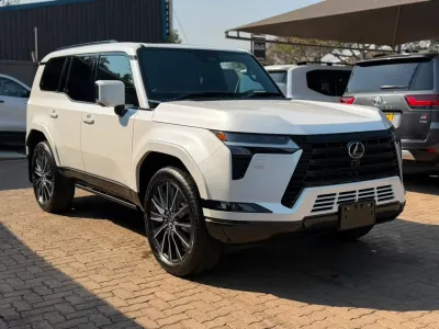 Lexus GX550, Brand New, Delivery Mileage, Petrol Engine, Automatic, Panoramic Roof, Leather Interior