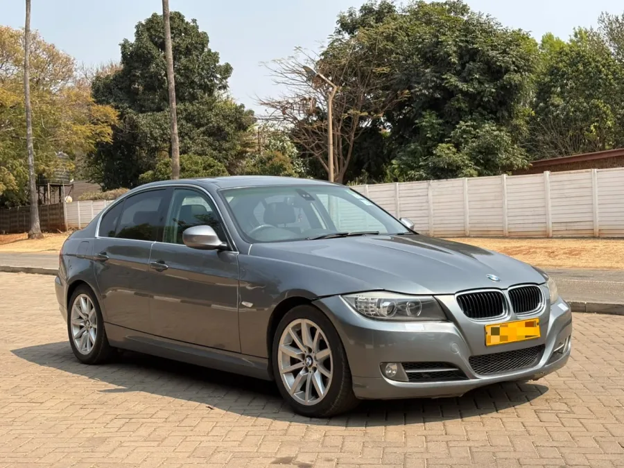 BMW 335i E90 Facelift, 2011 Model, Mileage @ 131,000km, Automatic, N55 Twin Turbo Petrol Engine