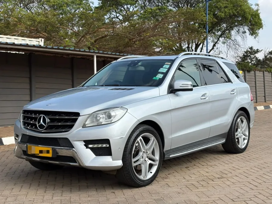 Mercedes-Benz ML250 Bluetec, 2013 Model, Mileage @ 174,000km, Diesel Engine, Auto, Alloy Wheels