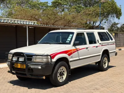 Mazda B2500 DX Hi Rider, 1998 Model, Mileage @ 183,000km, 2.5L Turbo Diesel Engine, Manual 4x4 