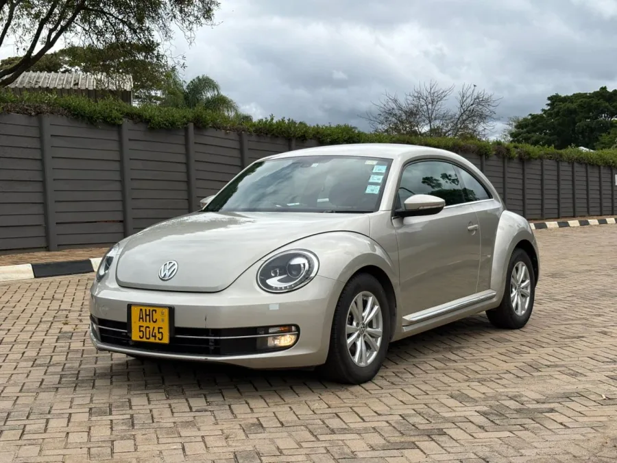 VW Beetle Bug, 2016 Model, Mileage @ 141,914km, Automatic, Bluetooth Radio, Fabric Interior