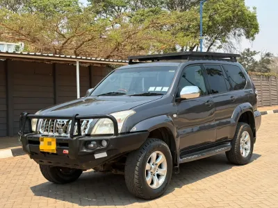 Toyota Land Cruiser Prado J120 Series, 2003 Model, 1KD 3.0D4D Diesel Engine, Auto 4x4, Alloy Wheels