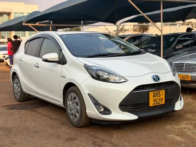 Toyota Aqua Hybrid, 2018 Model, Mileage @ 64,000km, Petrol Engine, Automatic, Fabric Interior 