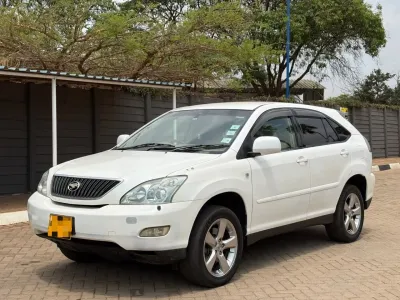 Toyota Harrier 300G, 2006 Model, Mileage @ 179,000km, 3.0L V6 Petrol Engine, Automatic, Alloy Wheels