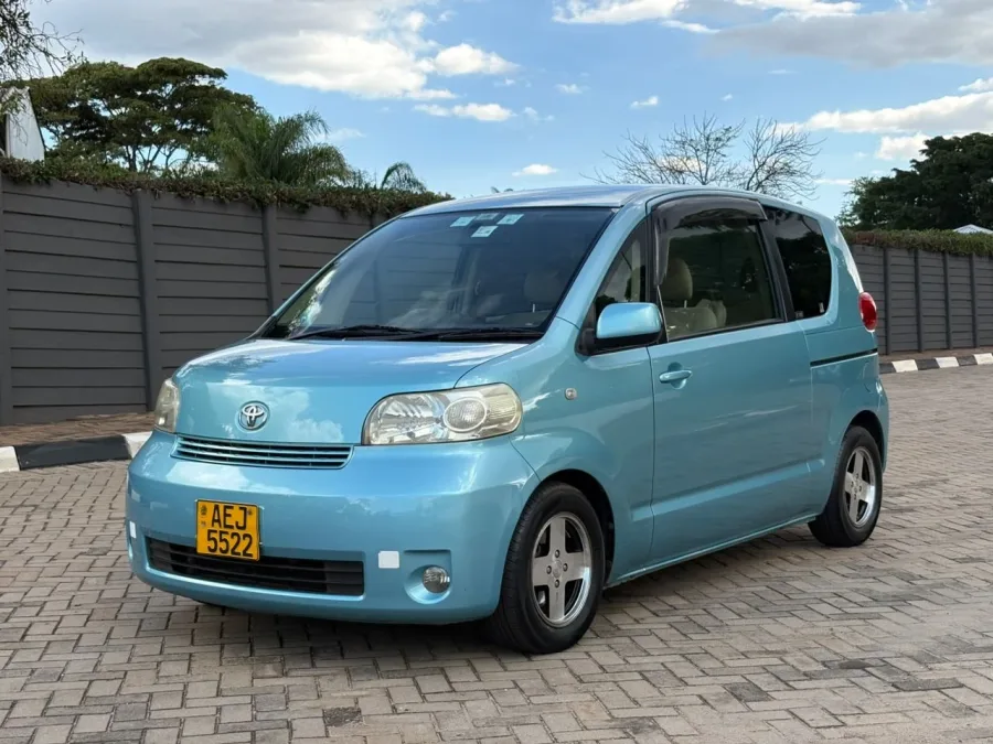 Toyota Porte, 2006 Model, Mileage @ 128,000km, 1.5L 1NZ Petrol Engine, Automatic, Fabric Interior