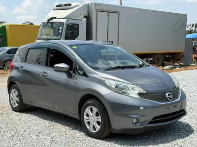 Nissan Note, 2015 Model, Mileage @ 164,000km, Petrol Engine, Fabric Interior, Automatic,Alloy Wheels