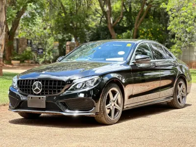 Mercedes-Benz C220d W205, 2017 Model, Mileage @ 120,000km, 2.2L Diesel Engine,Automatic,Alloy Wheels