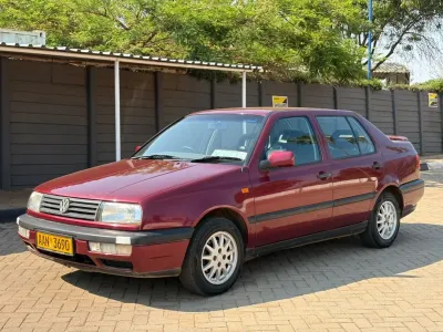 VW Jetta 3 CLI, 1995 Model, 2.0L Petrol Engine, Mileage @ 161,000km, Manual, Full Leather Interior