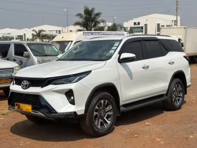 Toyota Fortuner, 2026 Model, Mileage @ 3,000km (Delivery Mileage), 2.4GD6 Diesel Engine, Auto 4x2