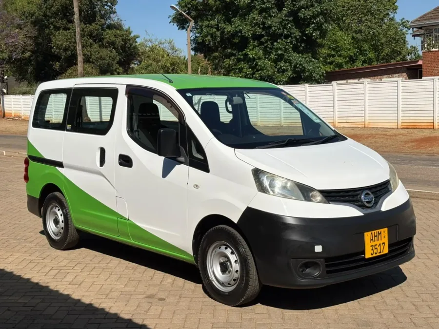 Nissan NV200, 2017 Model, Mileage @ 68,000km, 1.6L Petrol Engine, Automatic, Fabric Interior