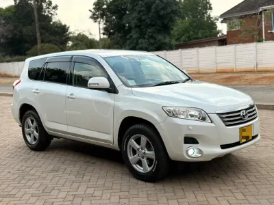 Toyota Vanguard, 2007 Model, Mileage @ 144,000km, 2.4L Petrol Engine, Automatic, Fabric Interior