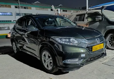 2017 Honda Vezel Hybrid 1.5L CVT – Army Green