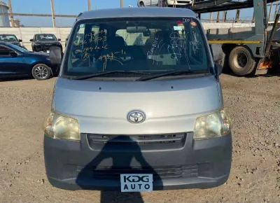2017 Toyota Lite Ace DX Recent Import – 97,000 km