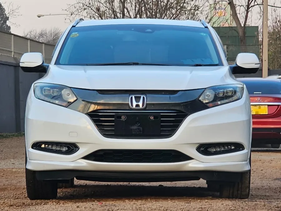 2017 Honda Vezel Z Package Hybrid 1.5 Automatic