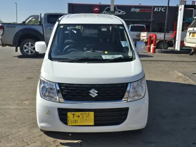 2016 Suzuki Wagon R 0.6L Mild Hybrid CVT – 87,000 km