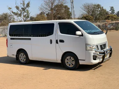 Nissan NV350 Caravan 2015 186k km Diesel Engine