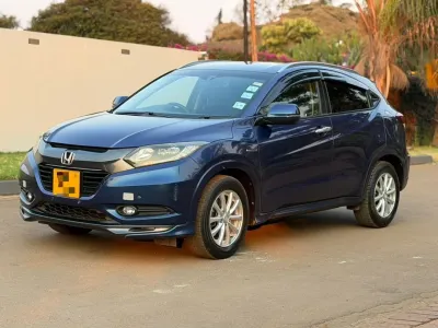 2016 Honda Vezel Hybrid – 85,000 km, Recent Registration