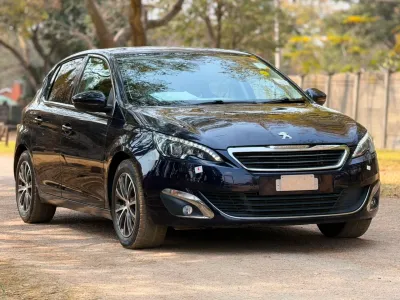 Peugot 308 2016 model