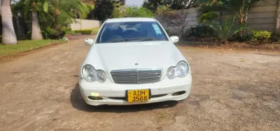 2003 Mercedes-Benz C-Class Sedan – 200,000 km