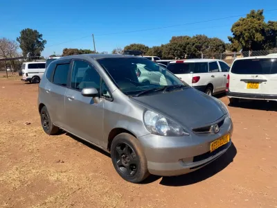 Honda Jazz 2004, Silver, 163,000 km