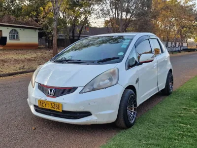 2011 Honda Jazz Hatchback - 98,000 km