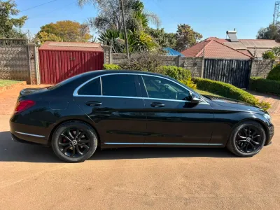 2014 Mercedes-Benz C-Class Sedan Black