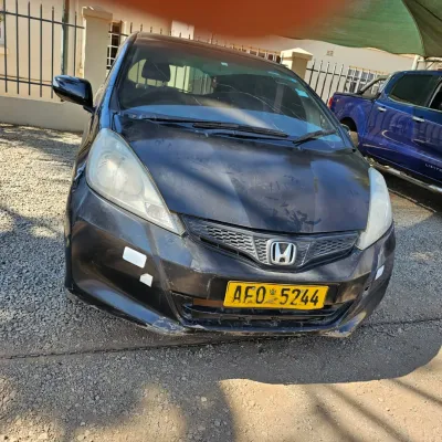 Honda Fit Hybrid, black, 2018, 25,478 km